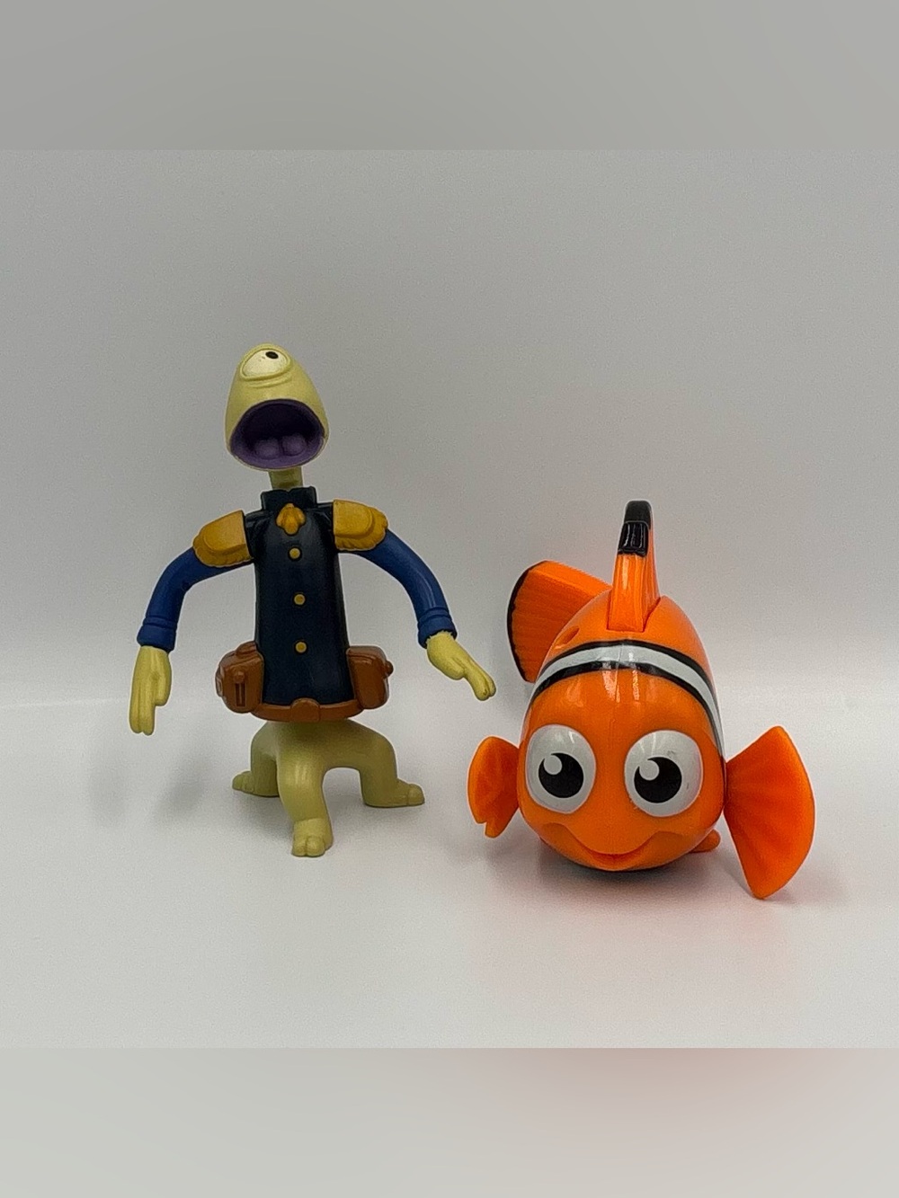 Y2K Vintage Disney Mcdonalds Pixar Toy Lot- Lilo & Stitch Pleakley Finding Nemo
